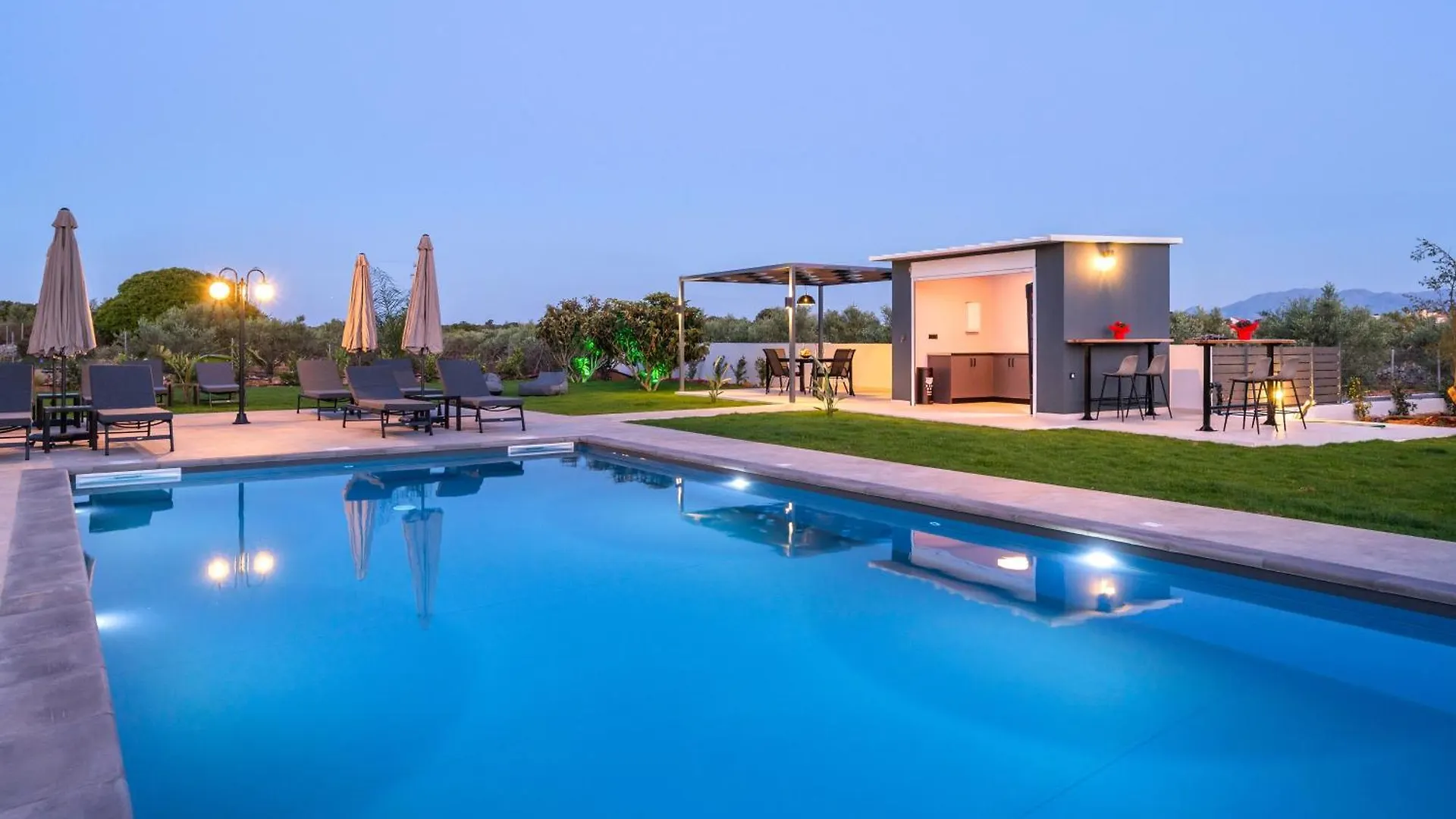 Luxury Oasis In Chania - Private Pool, Bbq & Garden By Wehome 0*, Chania (Crete)