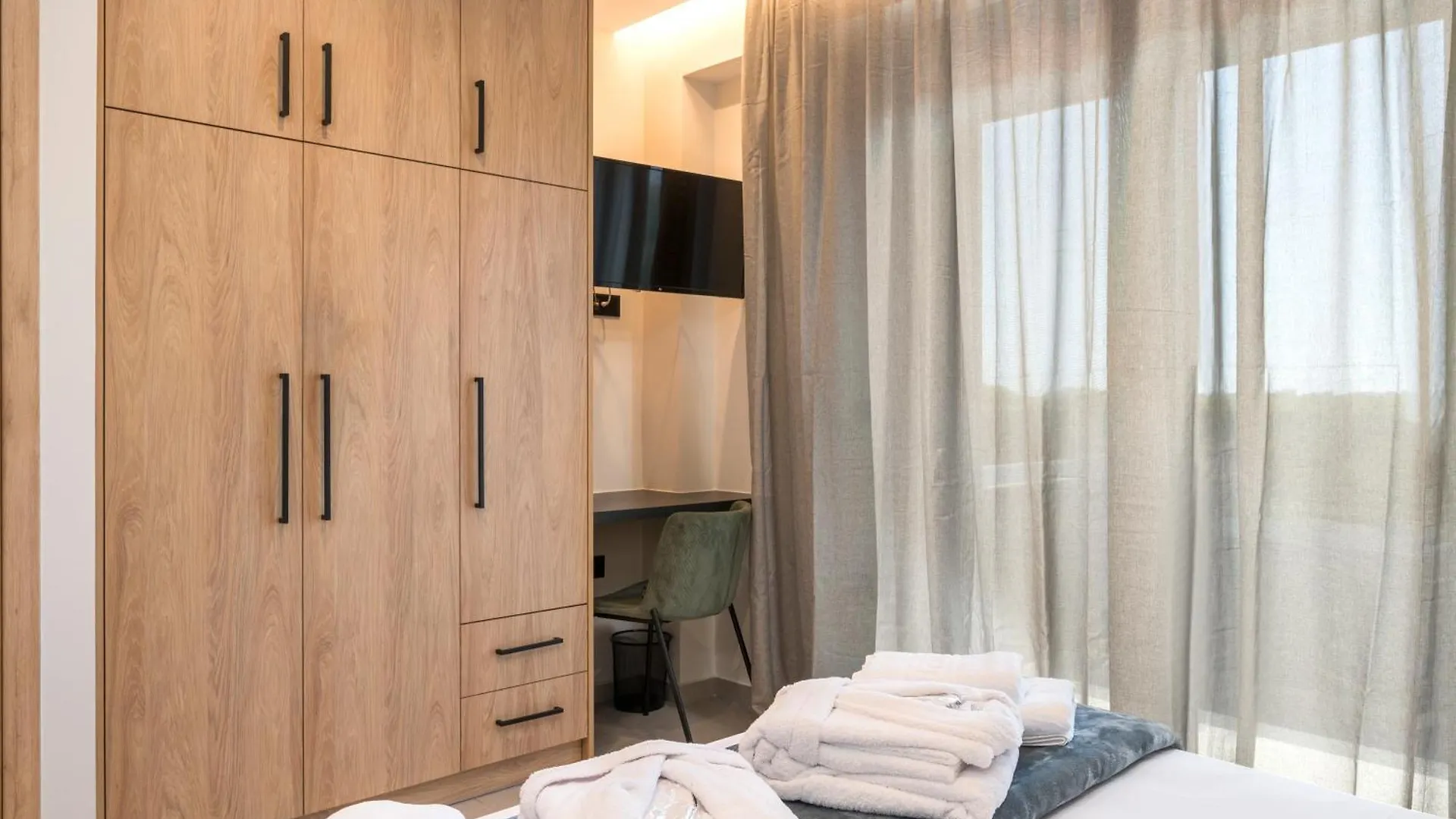 Apartment Luxury Oasis In Chania - Private Pool, Bbq & Garden By Wehome
